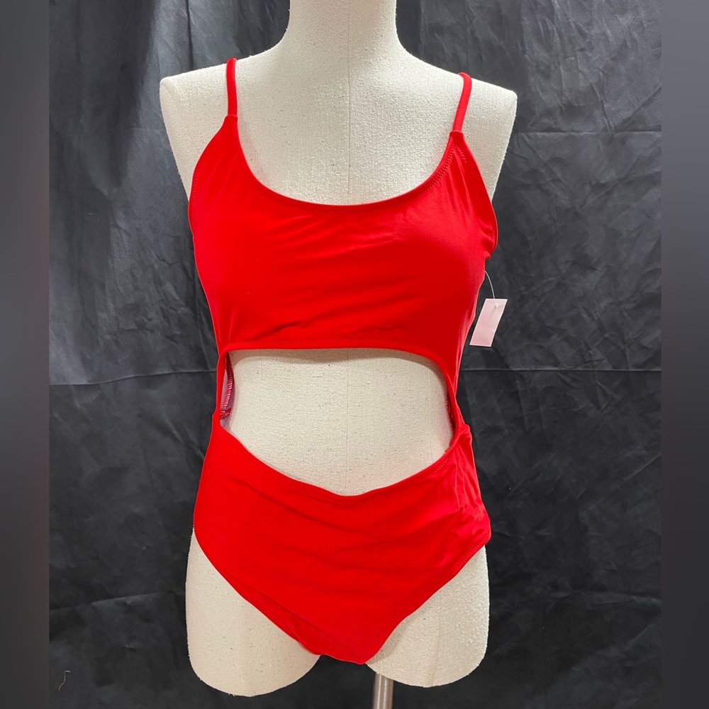 bathing suit 😎 - Picture 2 of 9